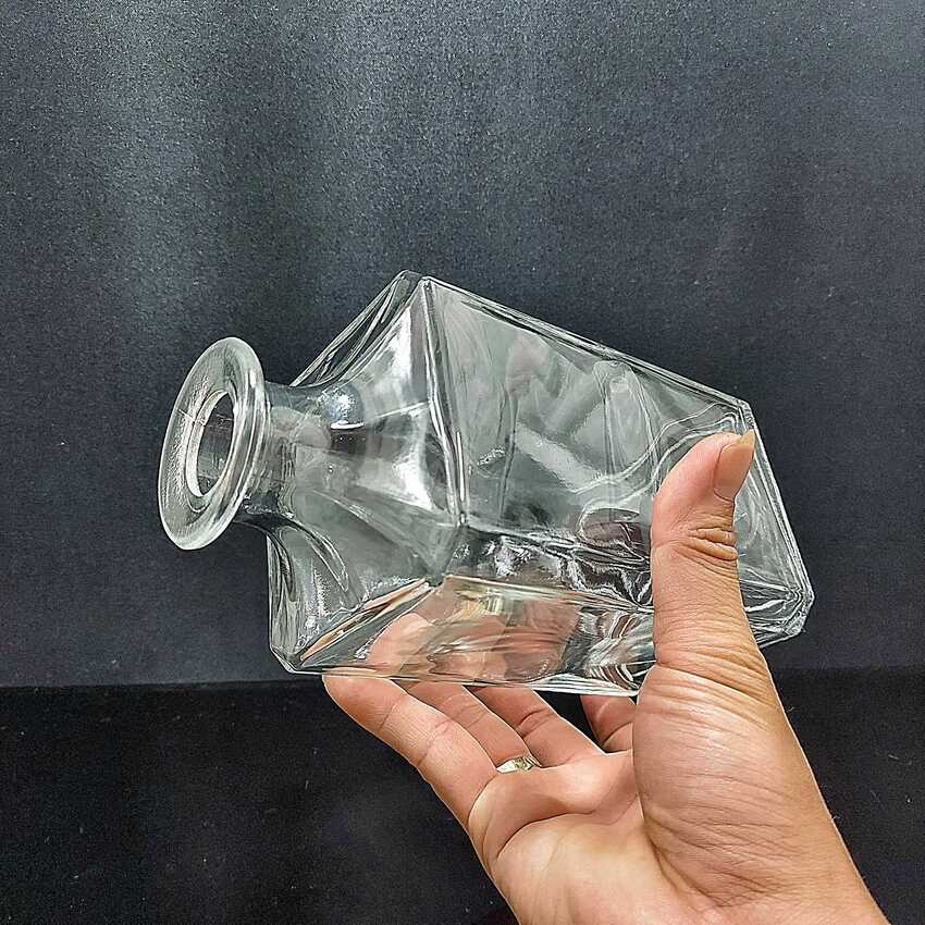 Bình Đựng Rượu Thủy Tinh 1 Lít cao cấp mẫu vuông trơn – Vỏ Chai Rượu Đẹp 1000ML - Chai Đựng Rượu Thủy Tinh chưng bàn ăn sang trọng