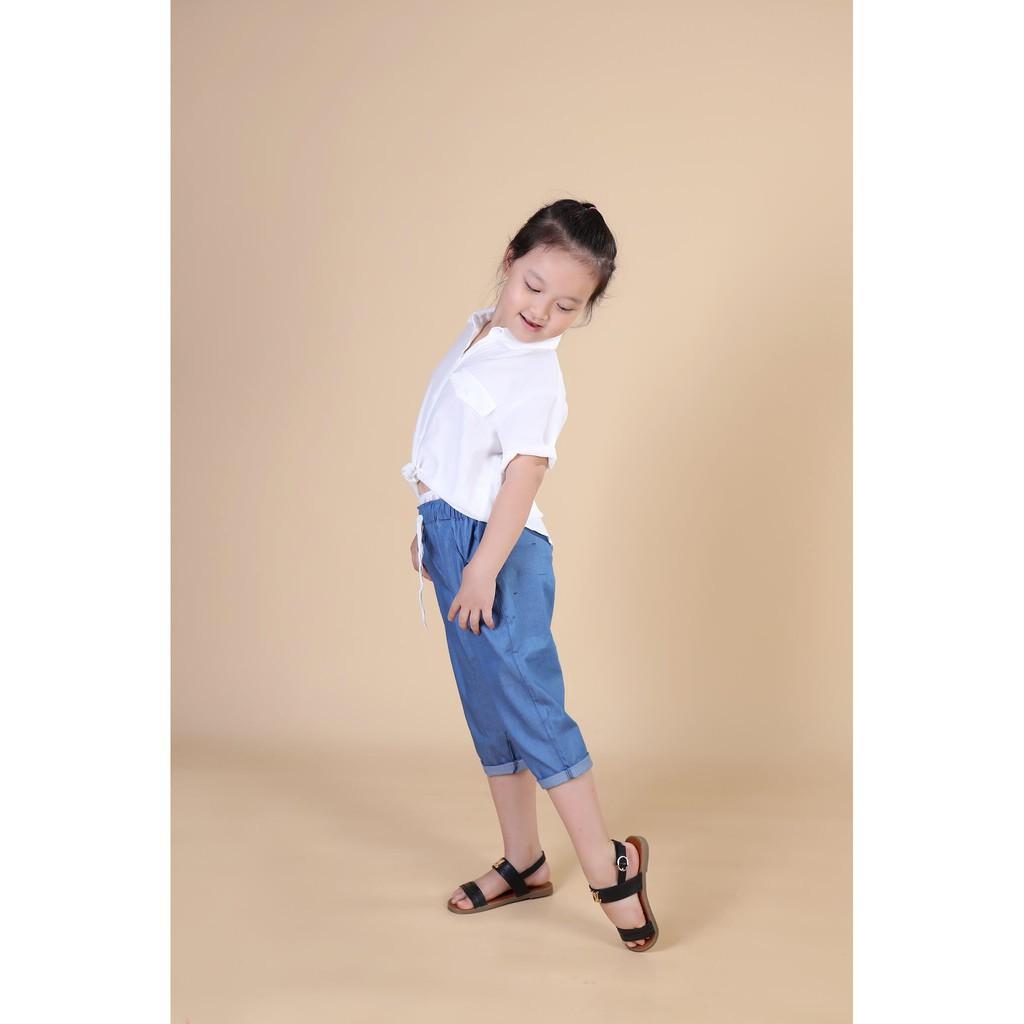 Quần bò giấy dáng lửng bé gái size 5-9T ( cho bạn khoảng từ 17kg - 27kg). Chất mềm, đẹp