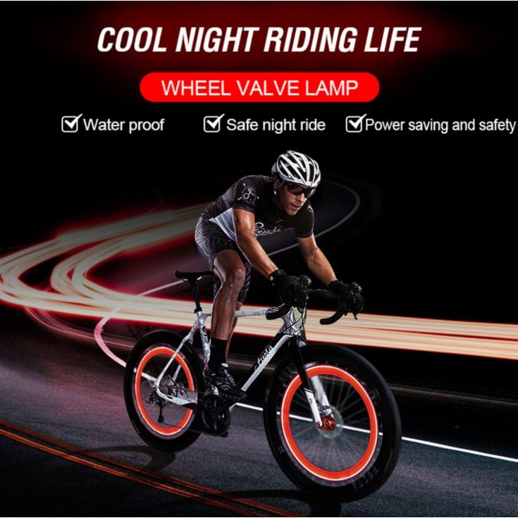 Đèn LED gắn van bánh xe đạp xe hơi có pin mẫu tạo hình đầu lâu