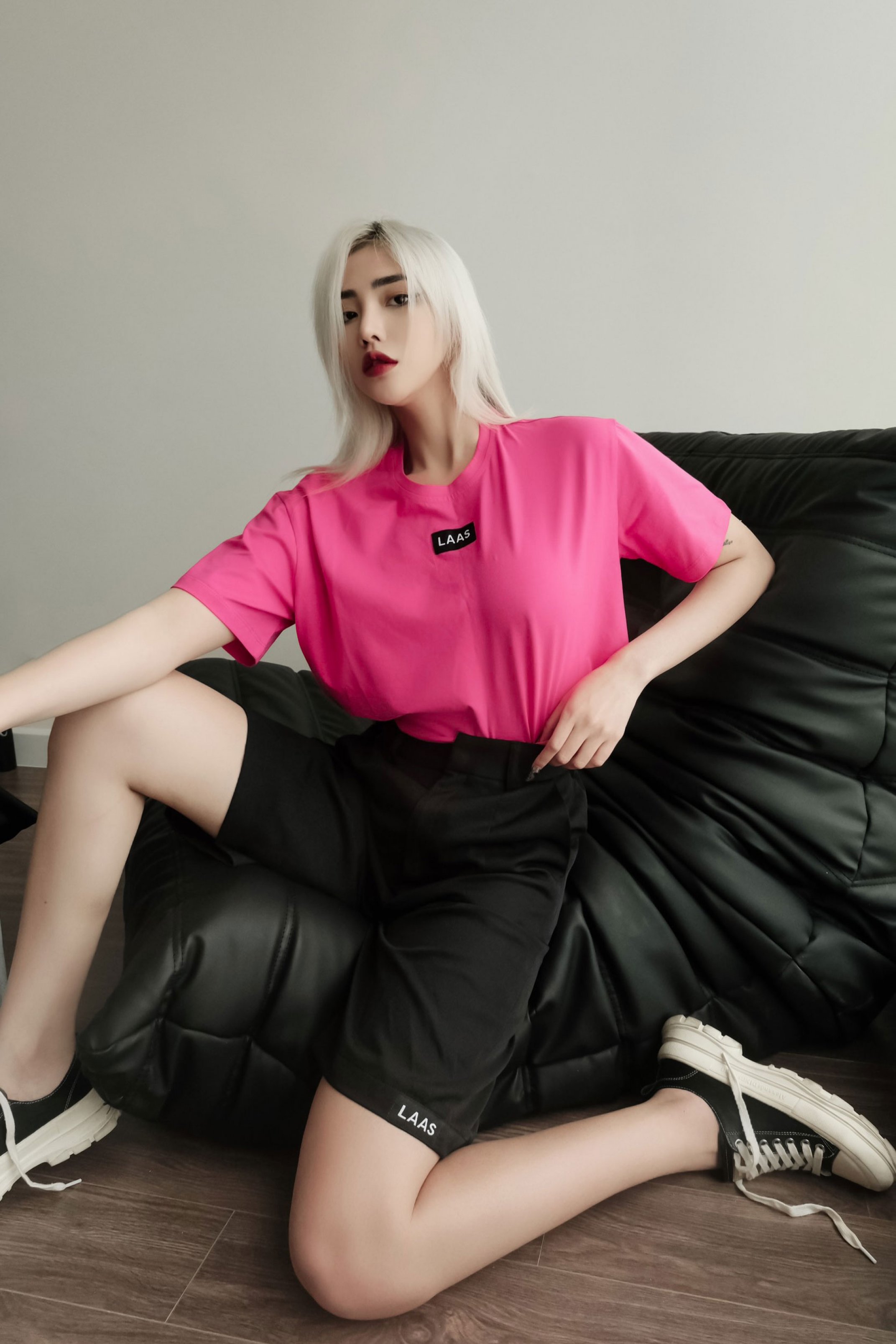 LAAS Áo thun logo fabric trơn nhiều màu
