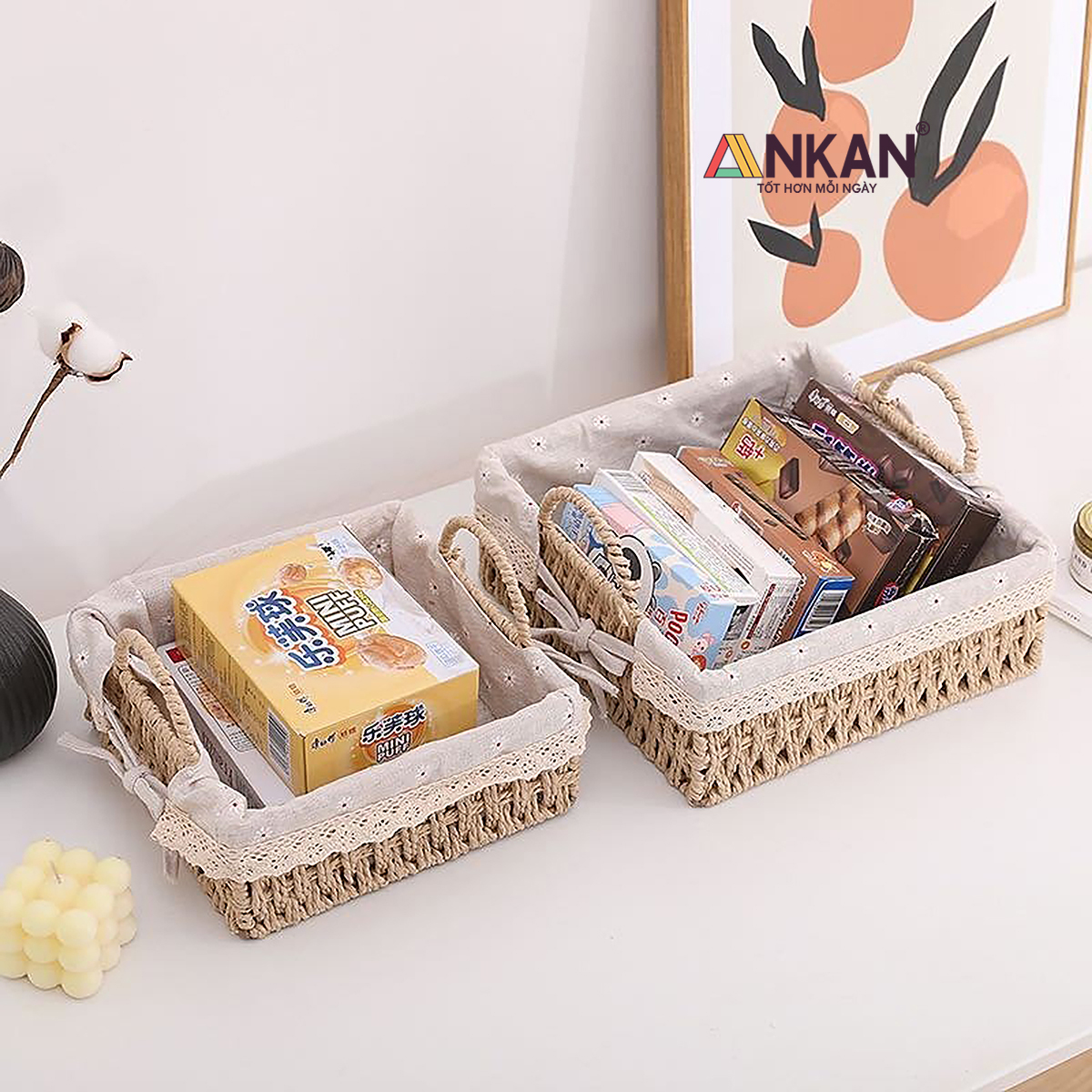 Giỏ Decor Hình Vuông Có Quai Xách – Đan Tay Thủ Công, Lót Vải Hoa Vintage, Trang Trí &amp; Đựng Đồ Đa Năng