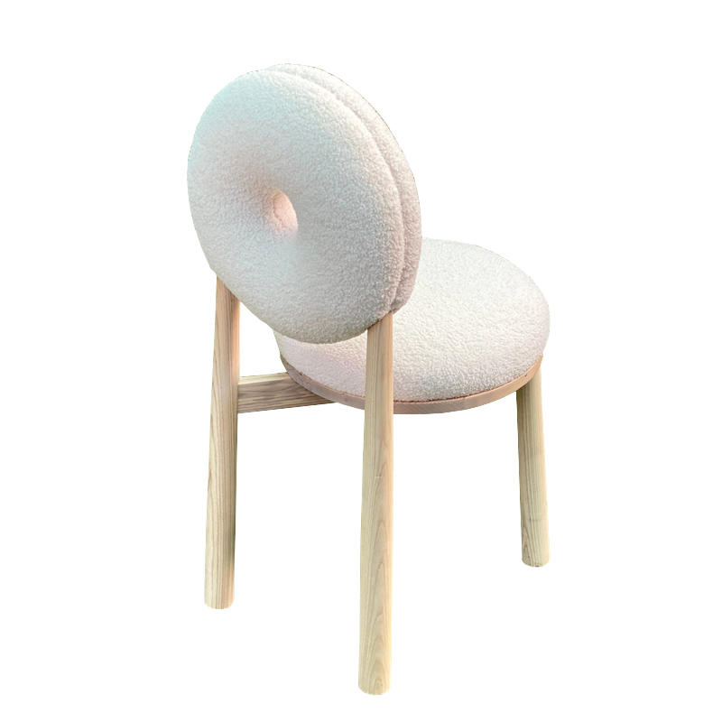Ghế ngồi trang điểm dễ thương dành cho nữ DONUT-F Nội thất Capta Ghế gỗ ash nệm vải lông cừu màu trắng kem sang trọng hiện đại tại HCM