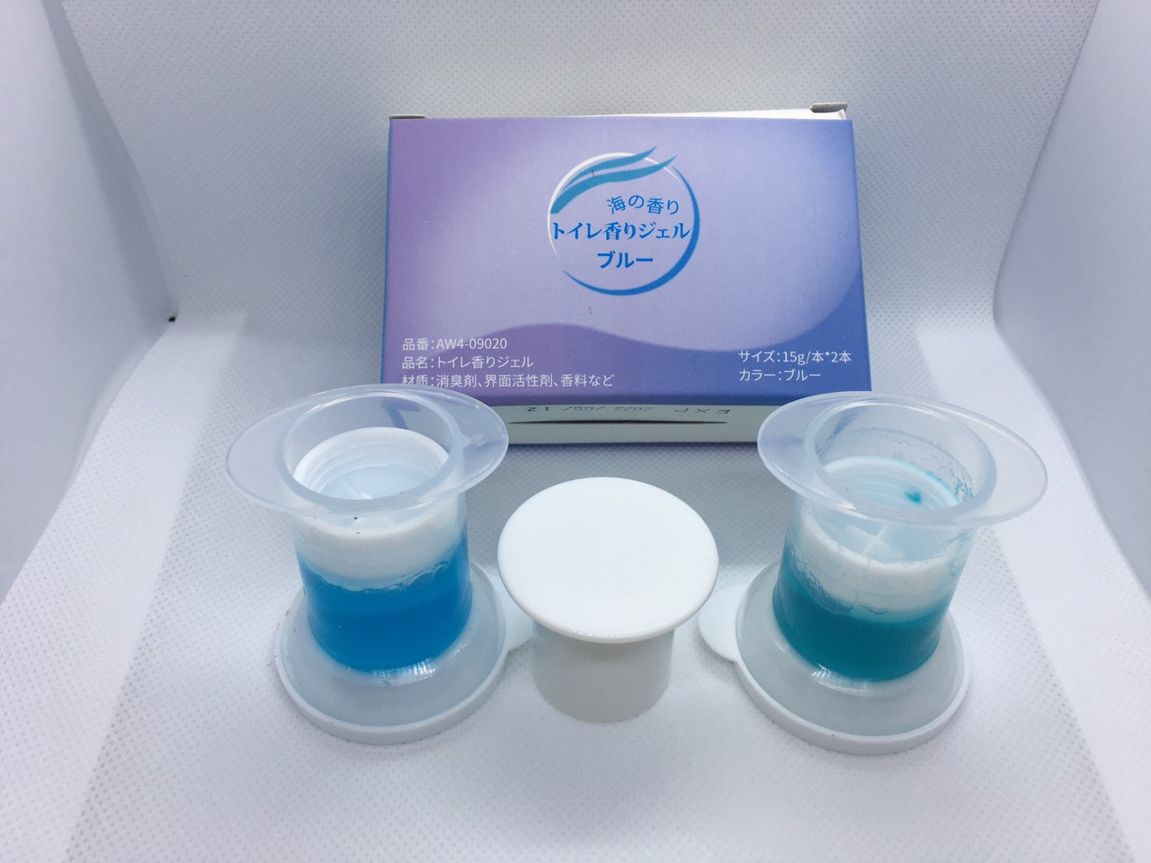 2 Hộp 4 Lọ Gel Tẩy Bồn Cầu Hương Tự Nhiên ( Giao Ngẫu Nhiên )