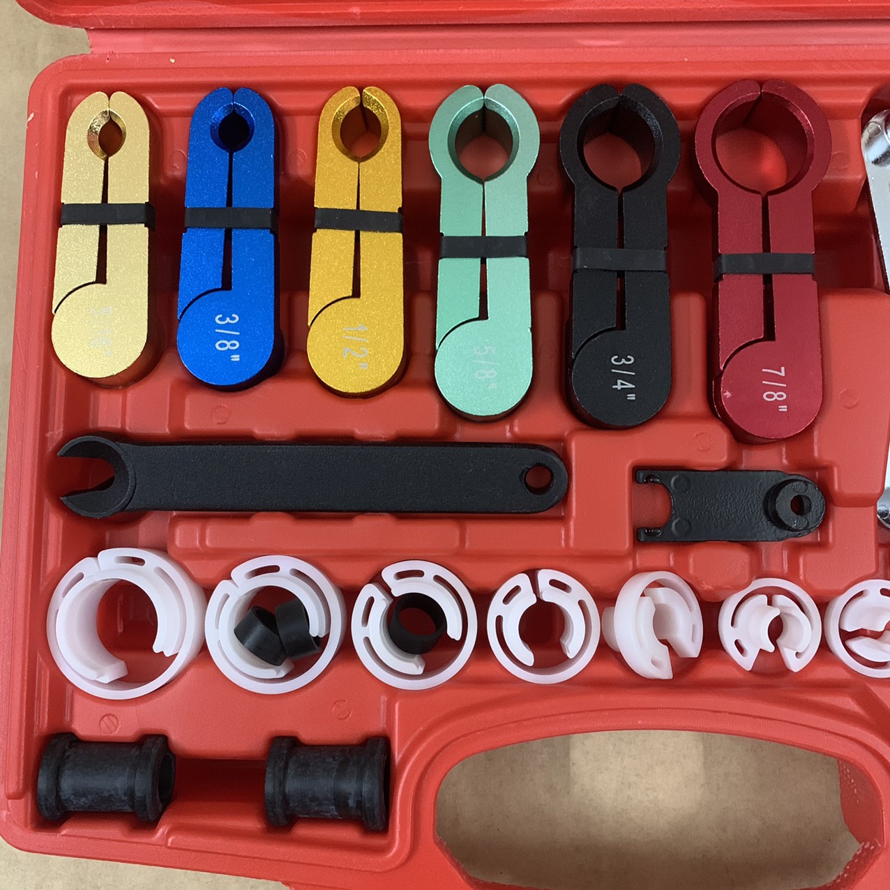 Bộ tháo ống nối điều hòa, ngắt ống xăng Full đầy đủ các đầu mồi VT1110