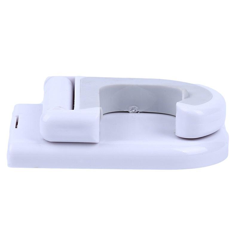 Móc Dán Tường Treo Cây Lau Nhà Tiện Lợi