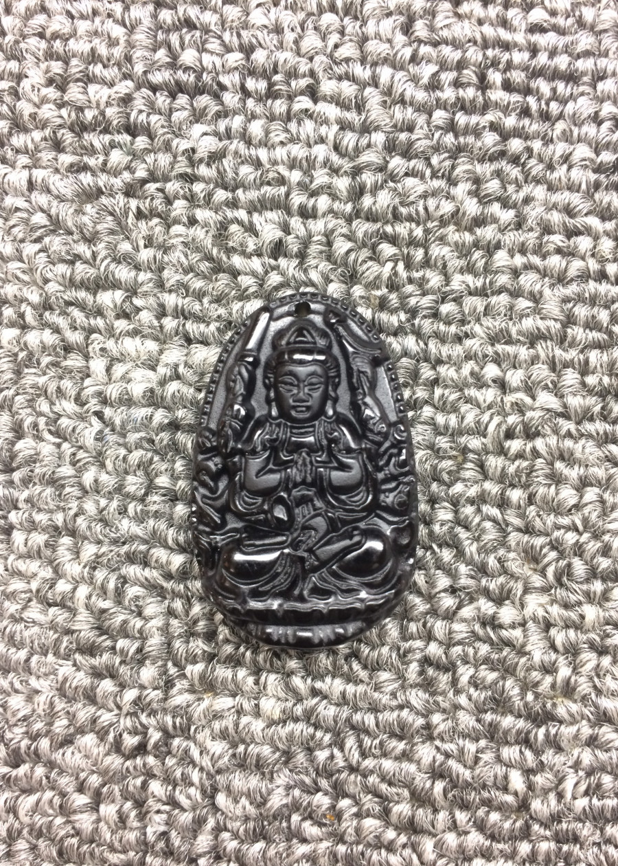 Phật Bản Mệnh Thiên Thủ Thiên Nhãn Obsidian núi lửa