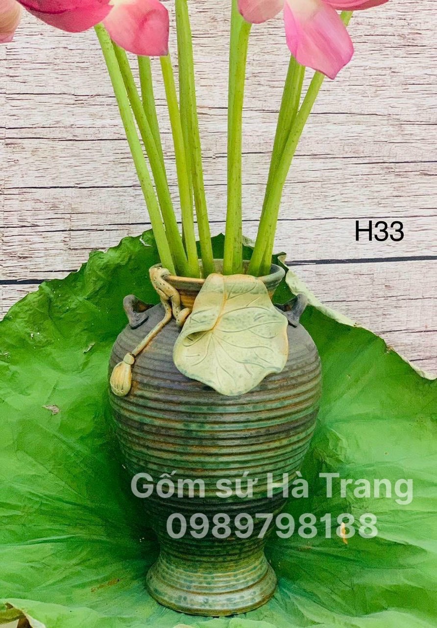 Lọ hoa gốm sứ Bát Tràng cao cấp họa tiết đắp nặn thủ công cao 34cm