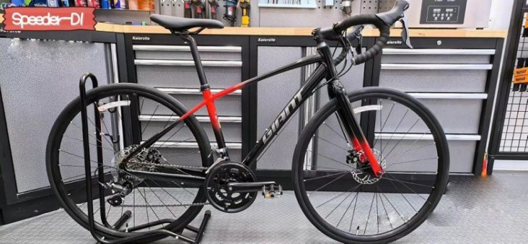 Xe đạp thể thao GIANT 2025 SPEEDER-D1 tay cong, khung hợp kim nhôm - Phù hợp với người cao từ 1m55 trở lên