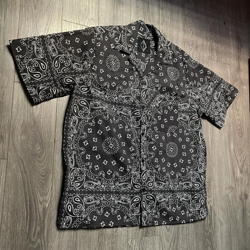 Bộ quần áo “TVD BLACK PAILEY BANDANA”