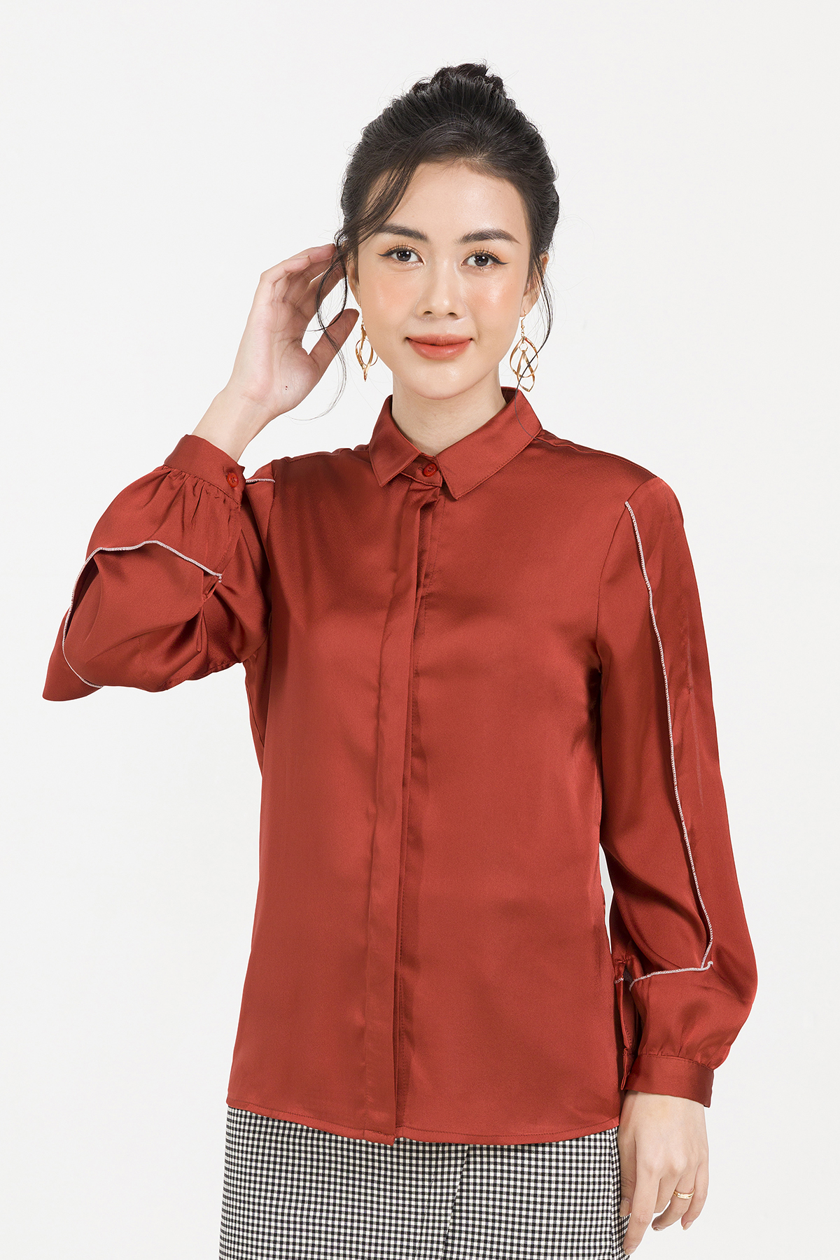 Áo sơ mi cuốn bèo, viền tay LAMER L61H20Q010-S2400