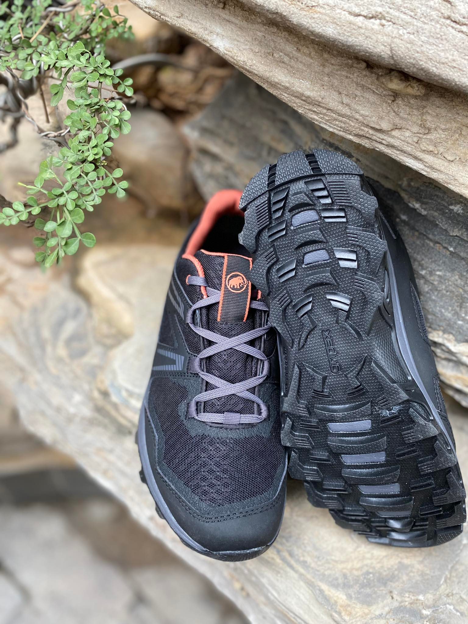 Giày leo núi Mammut Girun Low GTX chống thấm nước