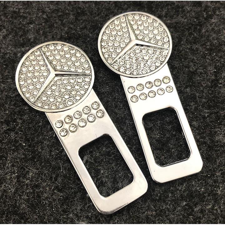 Bộ 02 Chốt Cắm Khe Dây An Toàn Đính Đá Logo Cao Cấp Trong Ô Tô - Ht