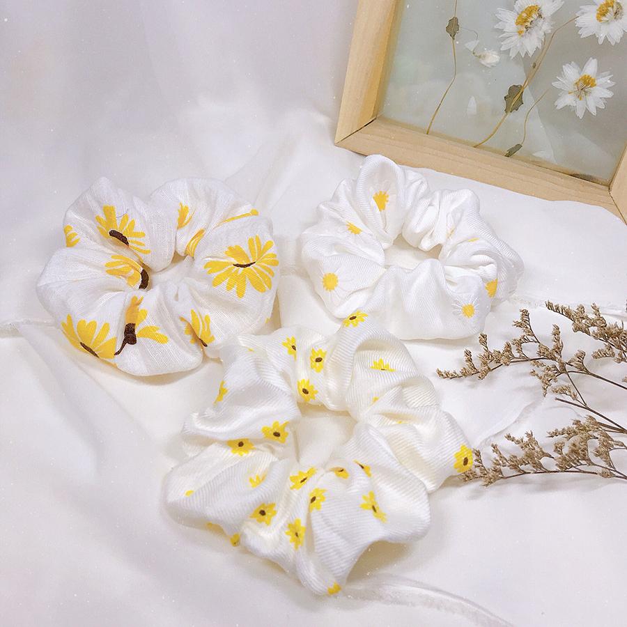 Combo 3 dây buộc tóc Scrunchies hoa vàng