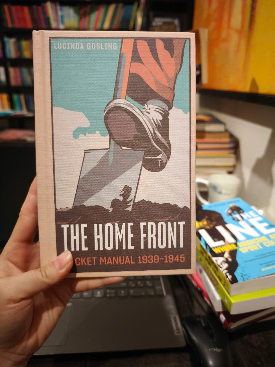 Sách - The Home Front Pocket Manual 1939-1945 by Lucinda Gosling - History / Nonfiction