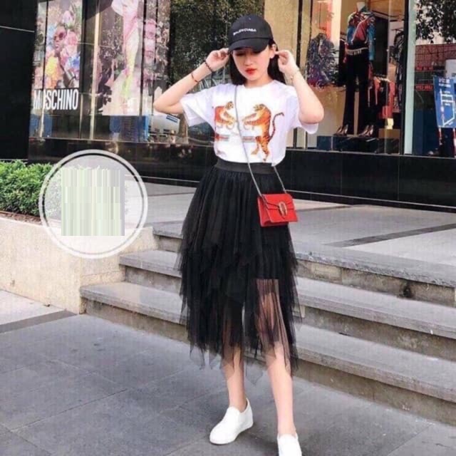 Chân váy tua rua tầng Vải voan lưới mềm mịn mix được nhiều kiểu áo xinh luôn