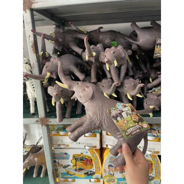 Mô hình khủng long cao su có âm thanh cực chất