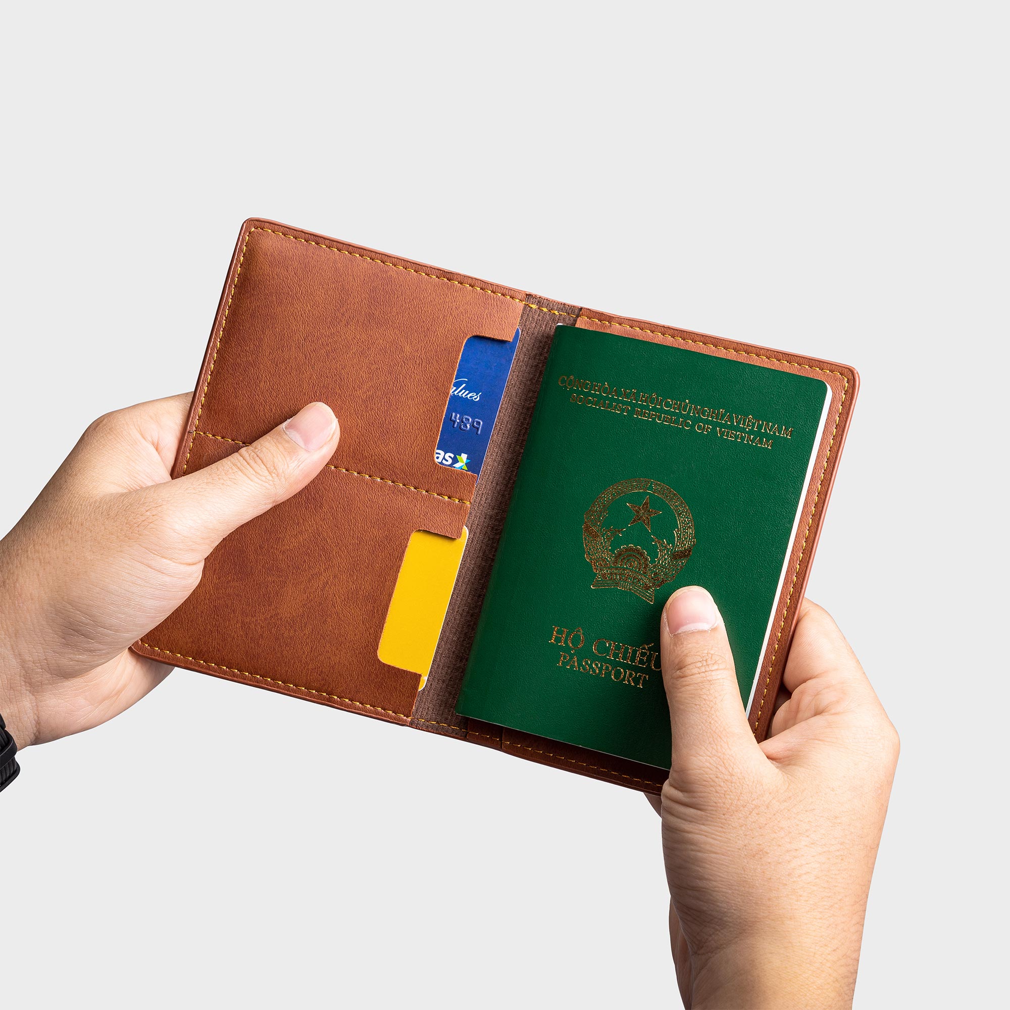 Ví Passport cao cấp thời trang Lata LVN65