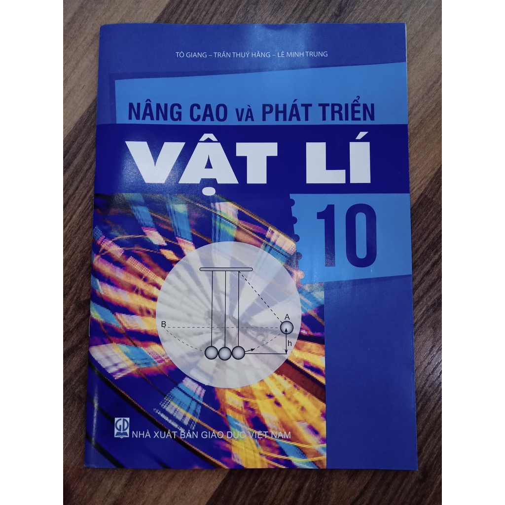 Sách - Nâng cao và phát triển Vật Lí 10