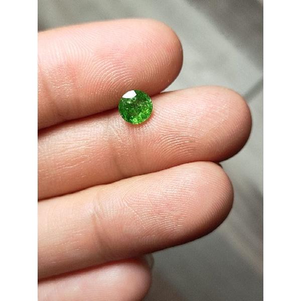 075* L Đá Garnet Xanh Lá (THIÊN NHIÊN) tsavorite