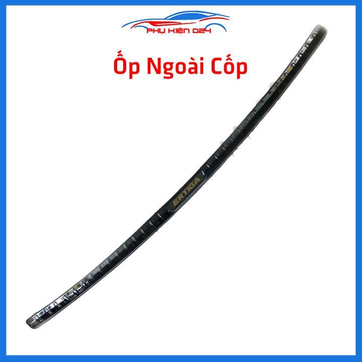 Ốp chống trầy cốp Suzuki Ertiga thép không gỉ vân titan bảo vệ xe chống va đập