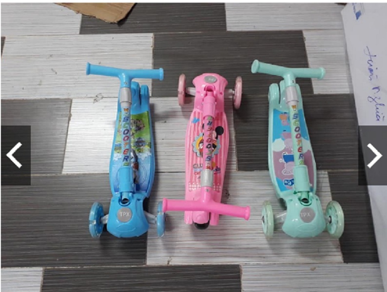 Xe trượt Scooter mẫu mới 2019 - màu cho bé gái