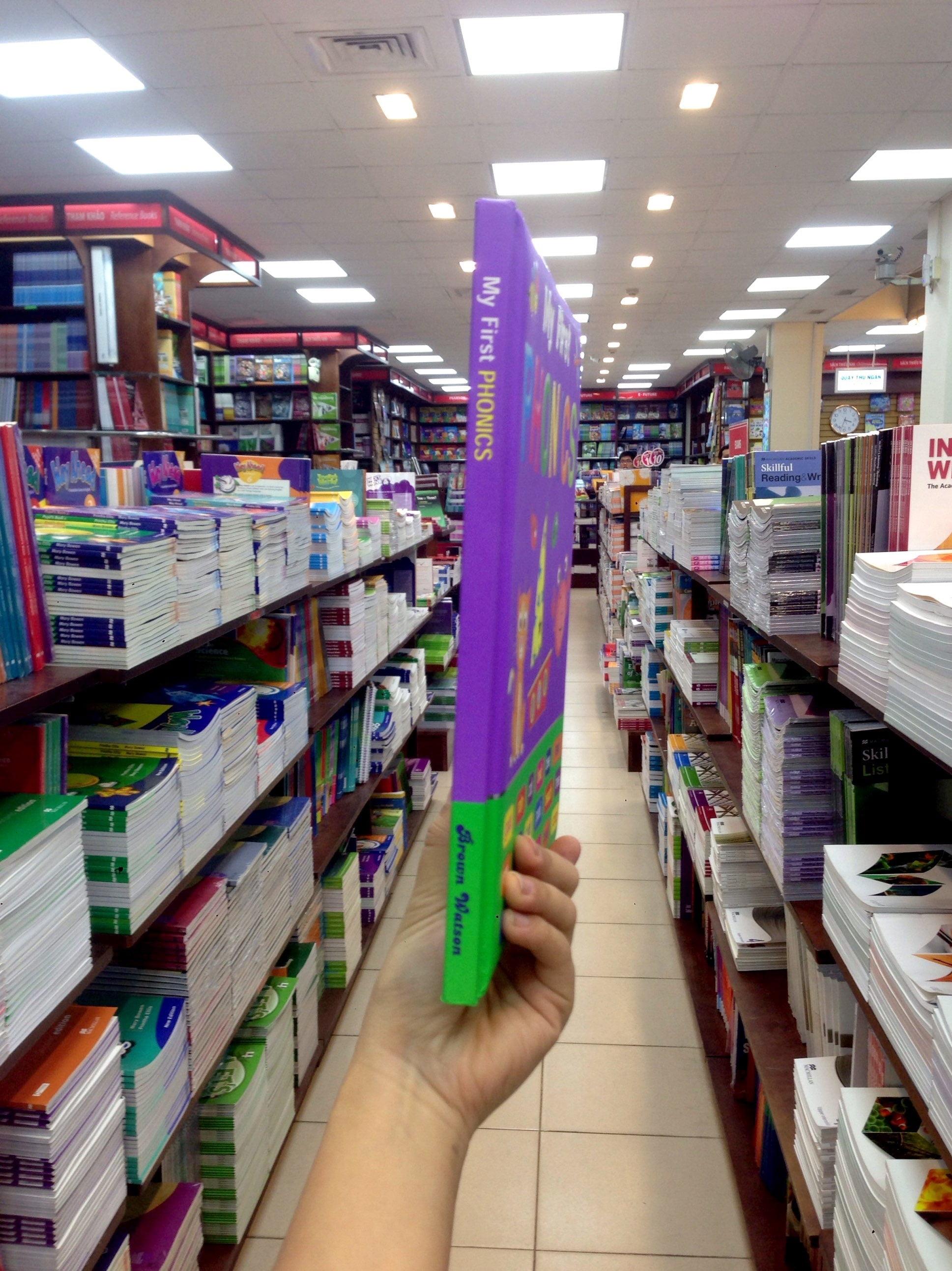 Sách ngoại văn: My First Phonics