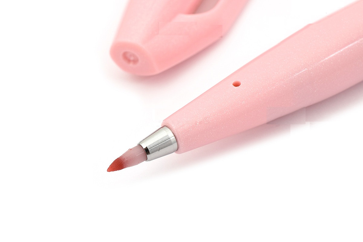 Bút lông viết chữ calligraphy Pentel Fude Touch Brush Sign Pen - Màu hồng phấn