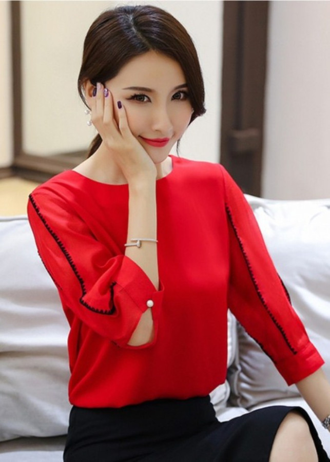 Áo Kiểu Cổ Tròn Phối Ren Viền Tay QEENNY BY6319A