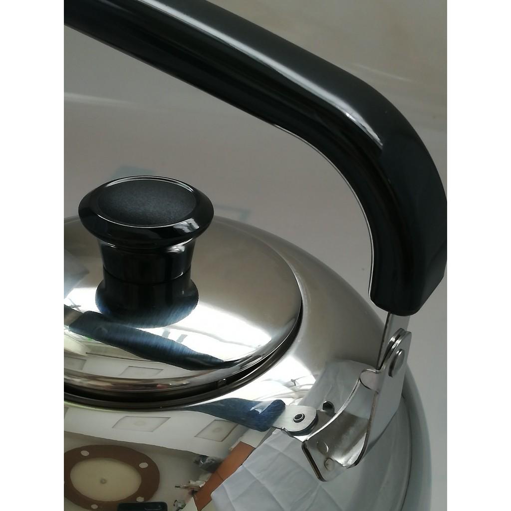 Ấm Đun Nước 3,5 Lít, 6 Lít , có còi, bằng inox Zebra Thái Lan