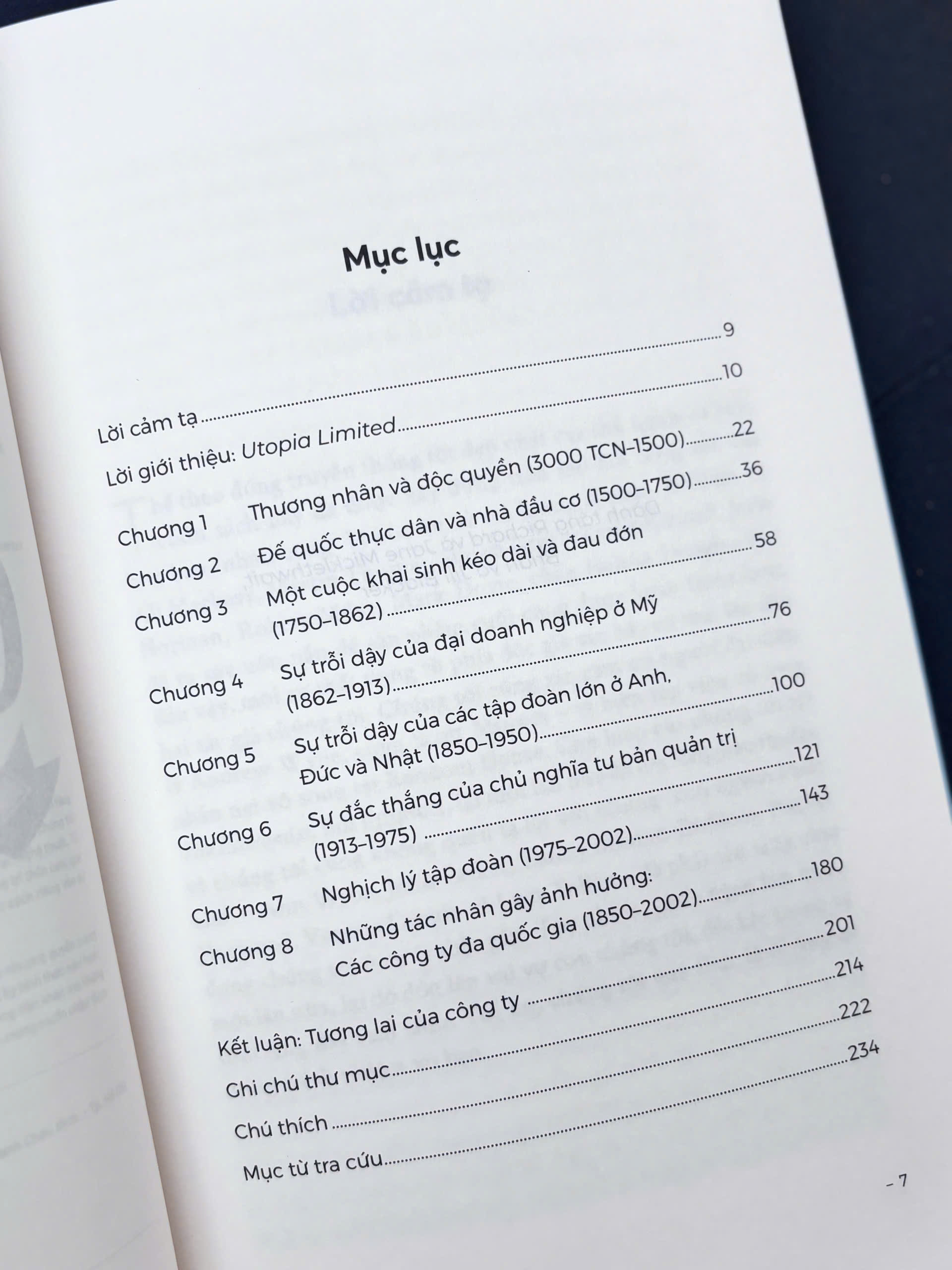 CÔNG TY- LƯỢC SỬ MỘT Ý TƯỞNG CÁCH MẠNG- John Micklethwait, Adrian Wooldridge- Bùi Thanh Châu dịch- NXB Kinh tế TP HCM- Omega Plus