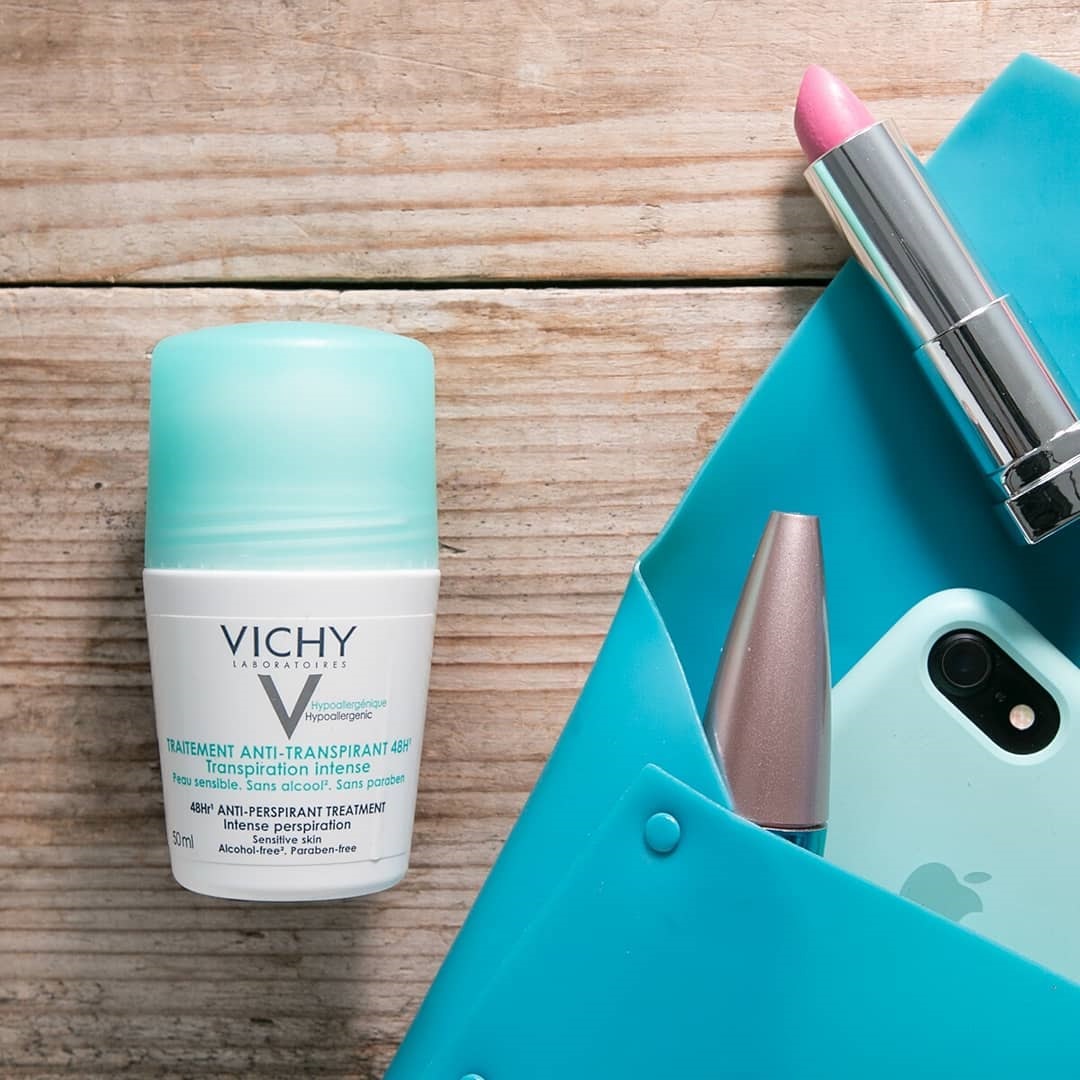 Lăn Khử Mùi Giúp Khô Thoáng Vùng Da Dưới Cánh Tay VICHY Traitement Anti- Transpirant 48h (50ml) - TẶNG MÓC KHÓA