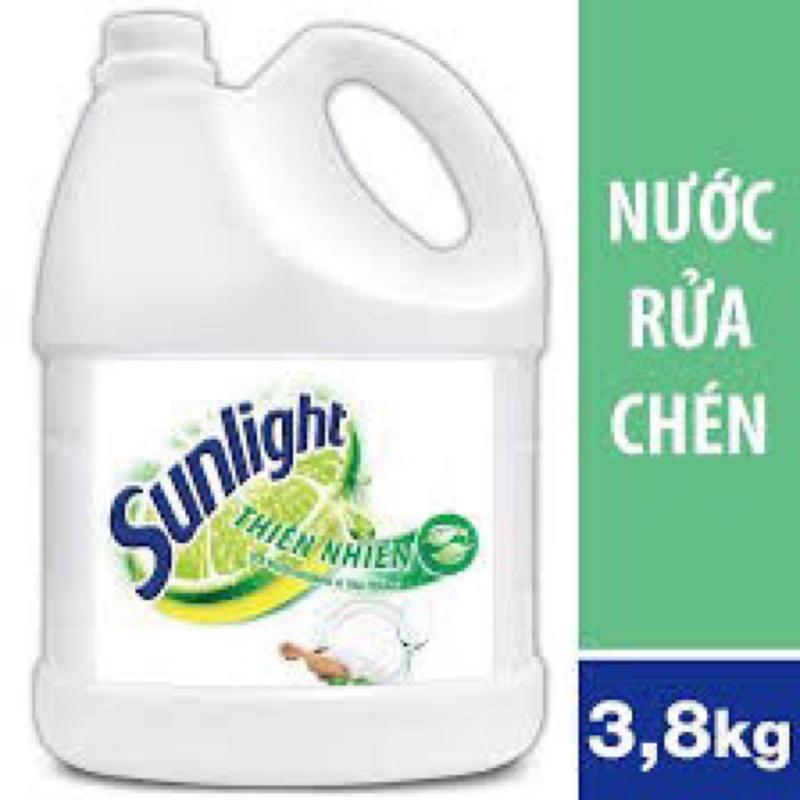 Nước rửa chén Sunlight thiên nhiên cần 3,8kg