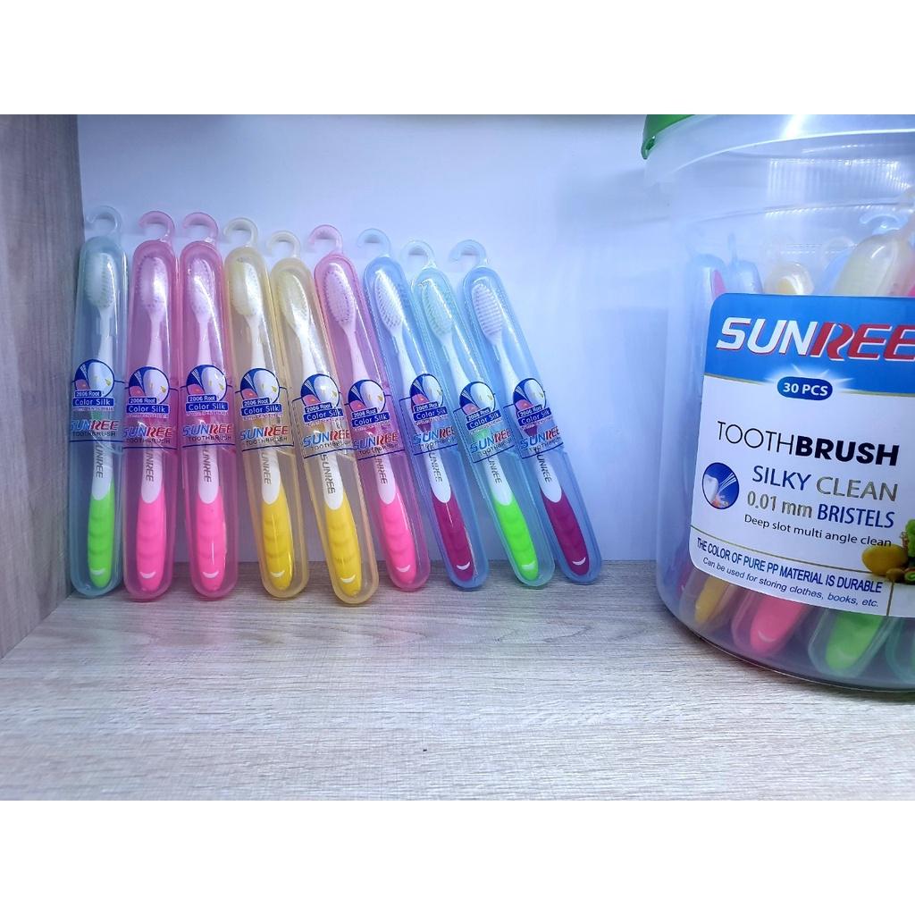 Bàn chải đánh răng(bót đánh răng) SUNREE Thái Lan lông mịn, siêu mảnh  chỉ 0,01mm, có móc treo tiện dụng mang đi du lịch
