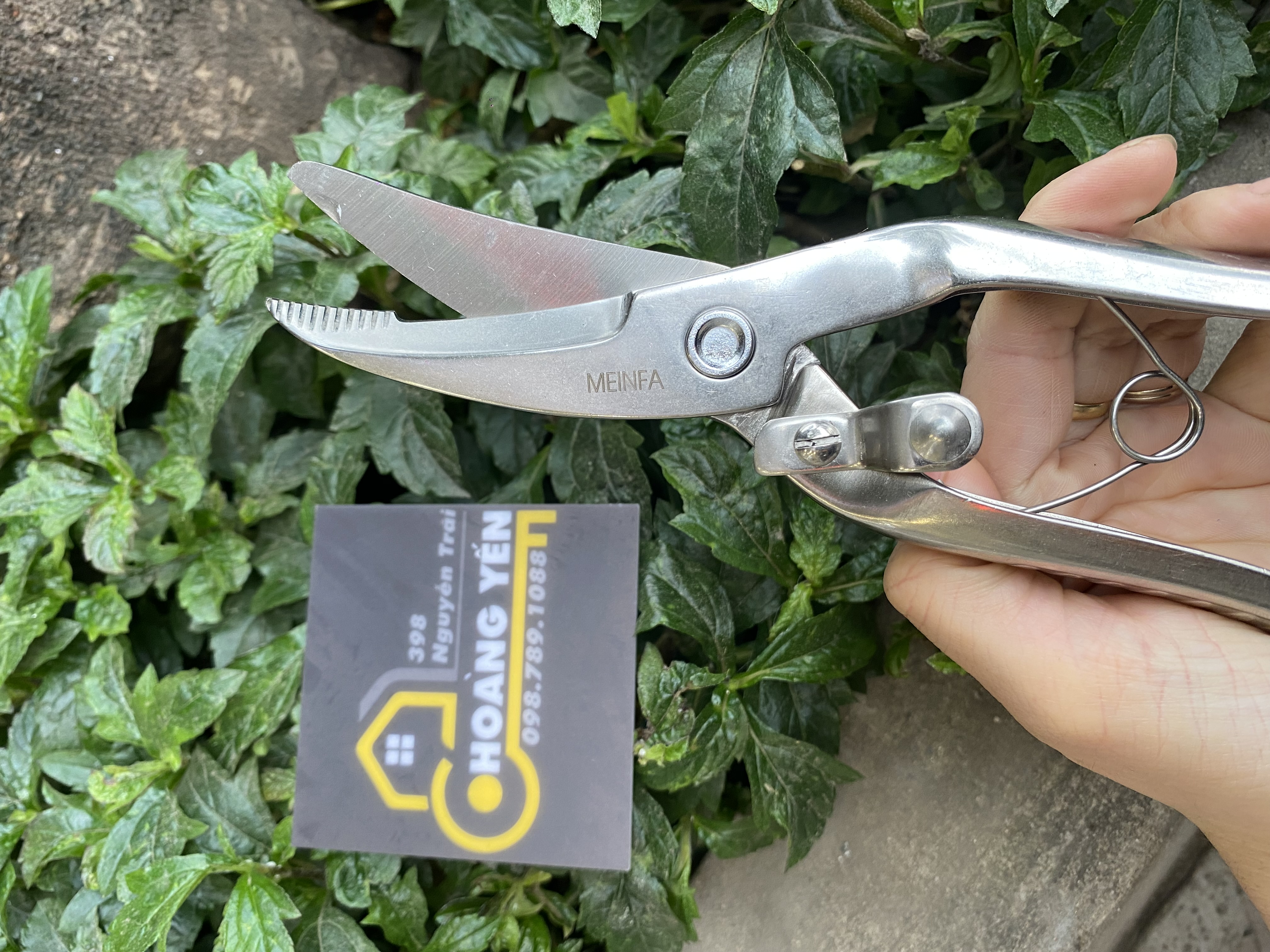 Kéo cộng lực inox cắt xương gà