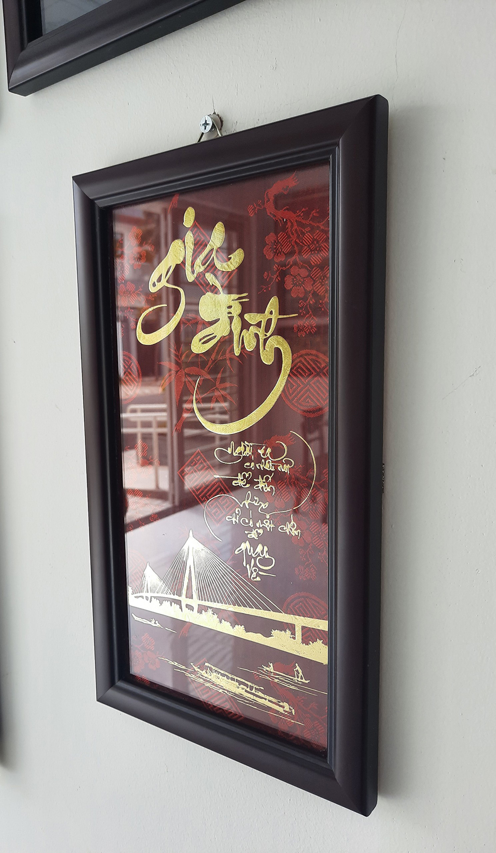 Tranh thư pháp dát vàng chữ Gia Đình