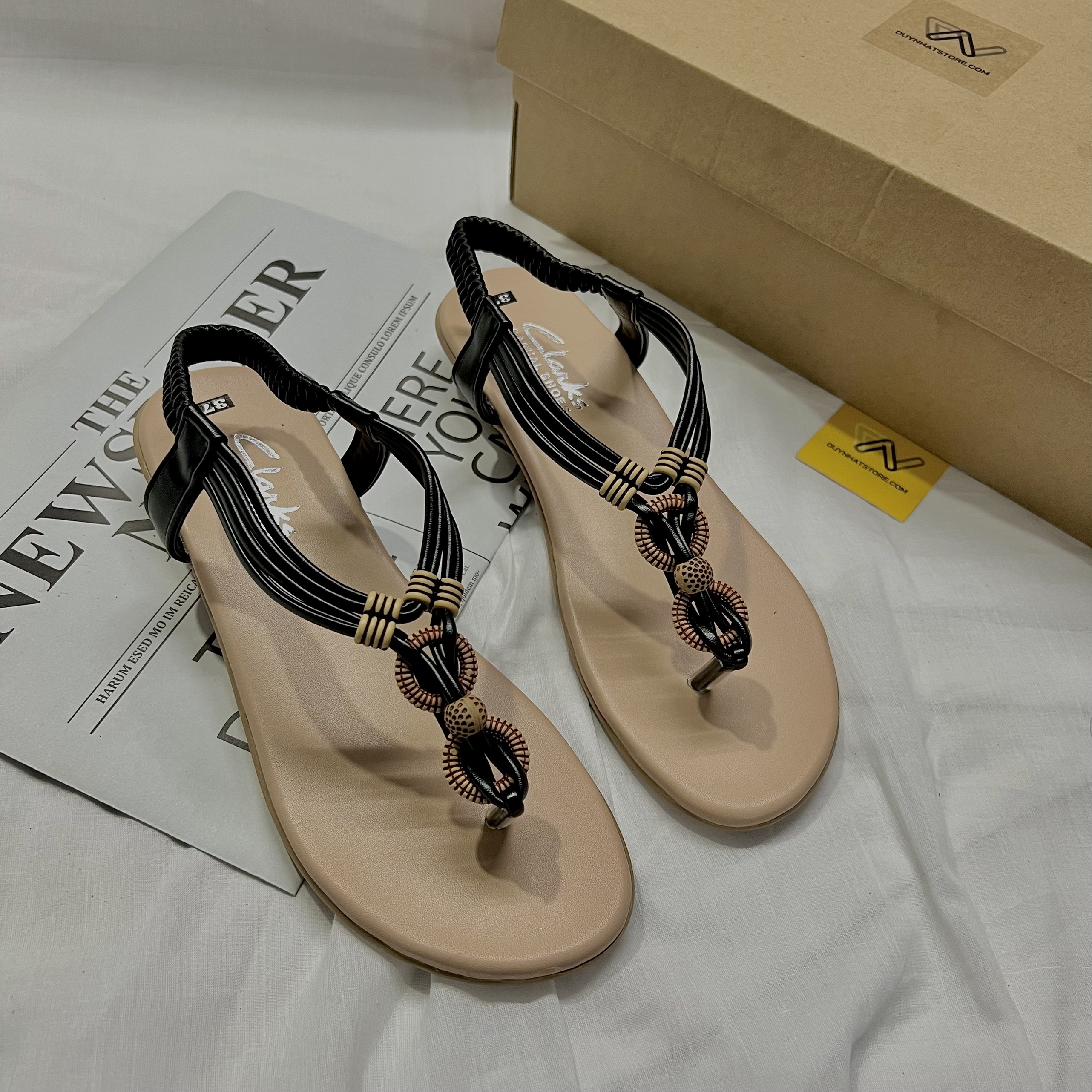 Giày Sandal Nữ Quai Kẹp Xỏ Ngón Màu Hồng Đen Dây Mảnh Nhỏ Duy Nhật Store Học Sinh Đi Học Bền Uzzang Chiến Thun Hạt Gỗ