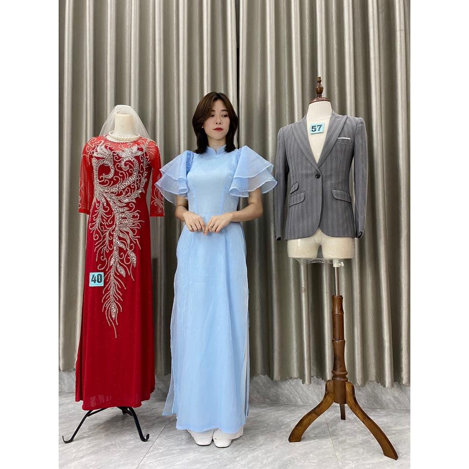 Áo dài dáng xinh tông xanh nhẹ nhàng