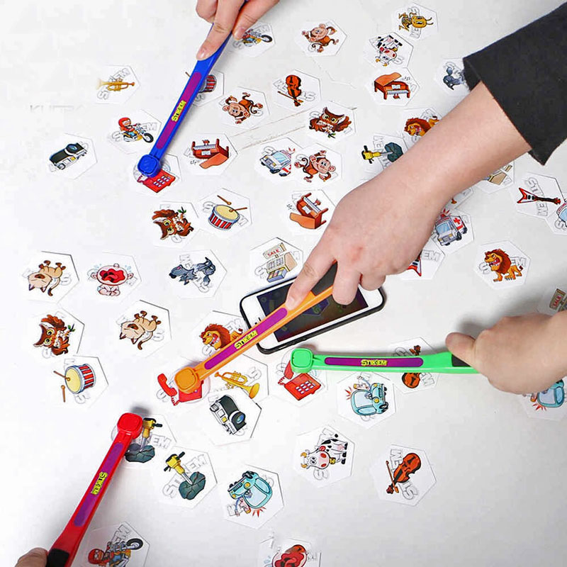 ĐỒ CHƠI NHÓM BOARD GAME NHANH TAY LẸ MẮT STIK’EM (SLAP STICK CHALLENGE)