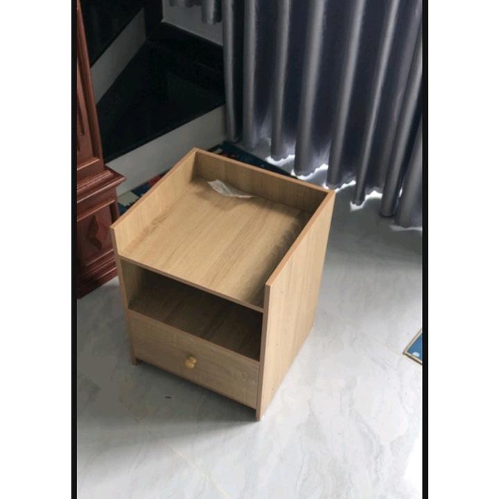 Tủ đầu giường kệ đầu giường nhỏ xinh tiện lợi