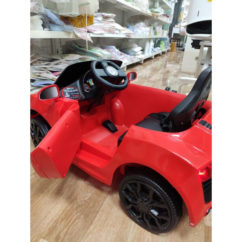 Xe ô tô đạp ga AUDI FEY-5189 cho bé 1 động cơ đèn nhạc điều khiển từ xa phù hợp cho bé 1-3t