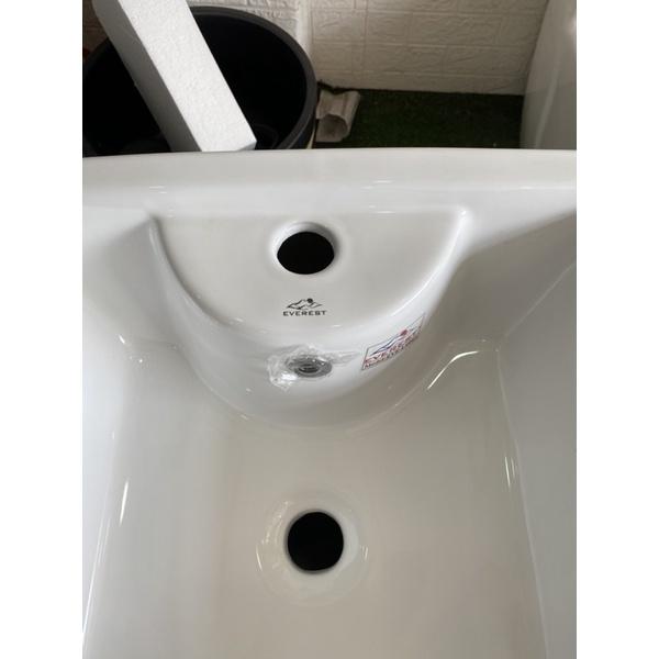 Chậu lavabo sứ trụ/lavabo đứng/lavavo liền khối