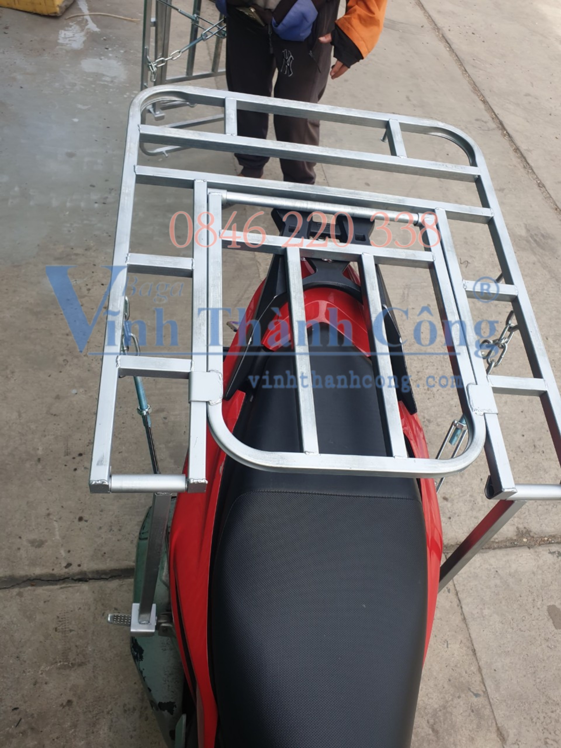 Baga chở hàng cỡ lớn 60cm x 70cm ( có nắp mở cốp đổ xăng )