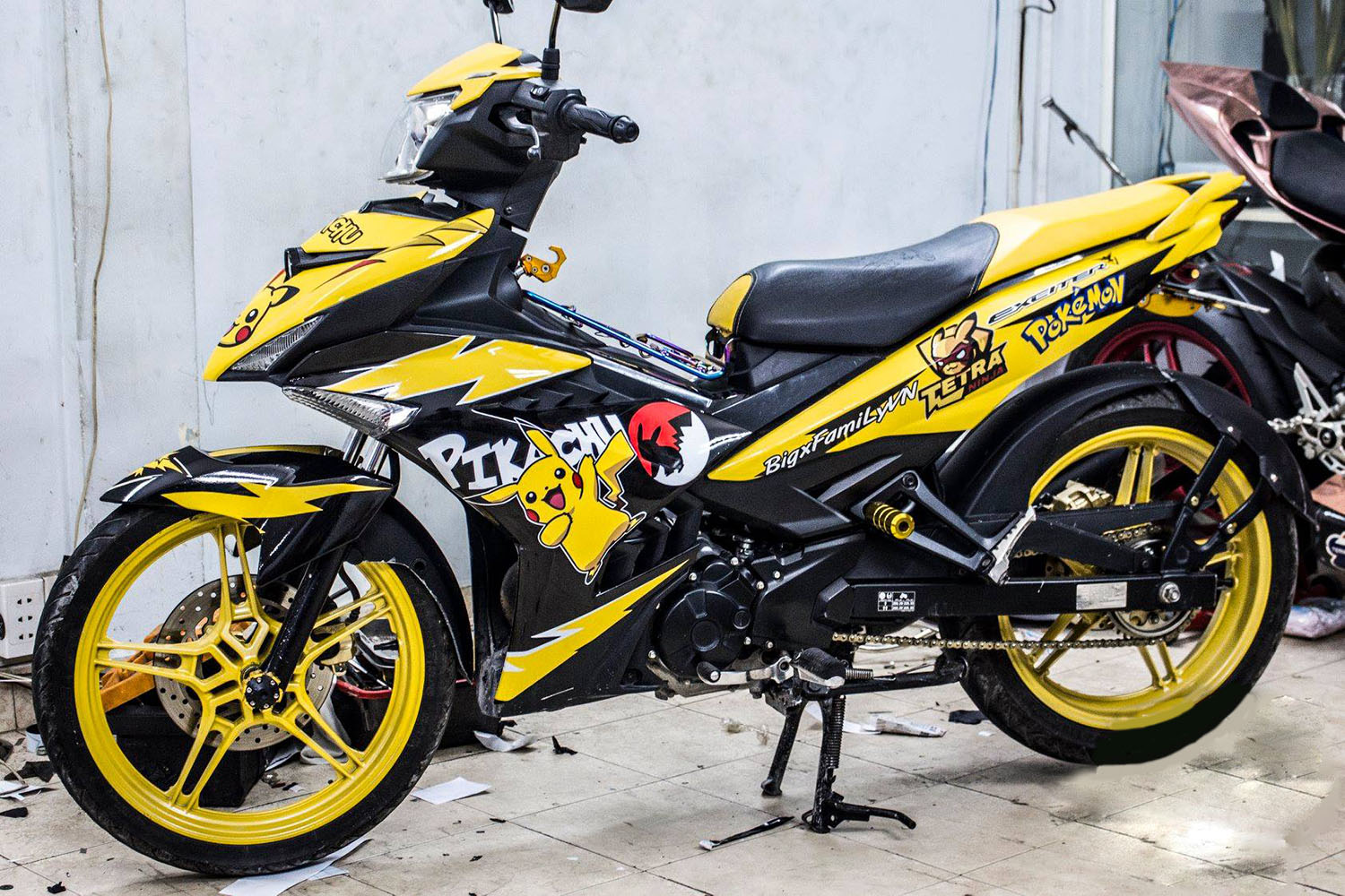 Tem trùm Exciter 150 Pikachu