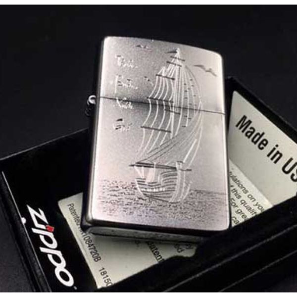 Bật Lửa ZIPPO 205 KHẮC THUẬN BUỒM XUÔI GIÓ 09 – 205.TBXG09