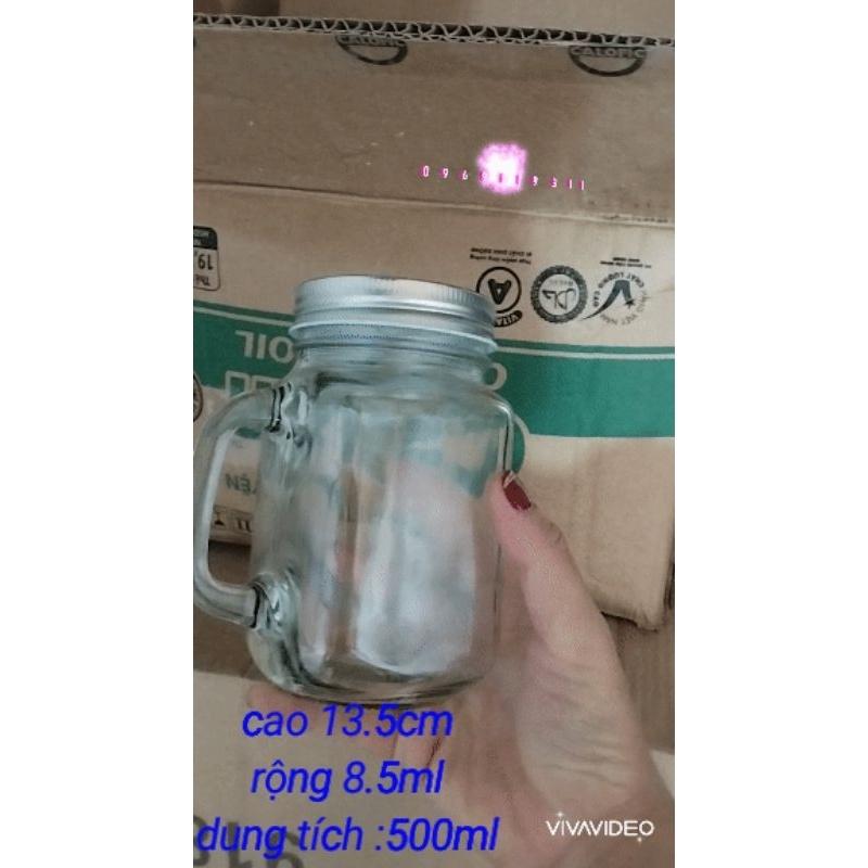 Cốc thủy tinh có quai có nắp 500ml
