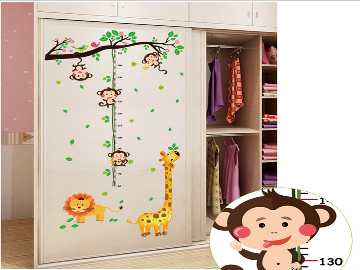 Decal dán tường thước đo chiều cao hươu cao cổ và khỉ ngộ nghĩnh sk9128