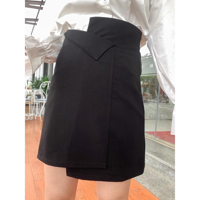 Chân váy vạt xẻ