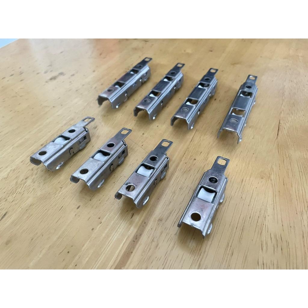 Bánh xe INOX Đơn/Đôi cửa sổ lùa nhôm xingfa hệ 55