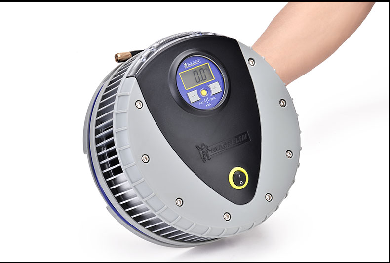 Quà Tặng Kèm - Bơm Lốp Ô Tô Tự Ngắt Michelin 4389ML (12262) Công Suất 160W Bơm Lốp Ô Tô 4-7 Chỗ. Hàng Chính Hãng - Kèm Vá Lốp