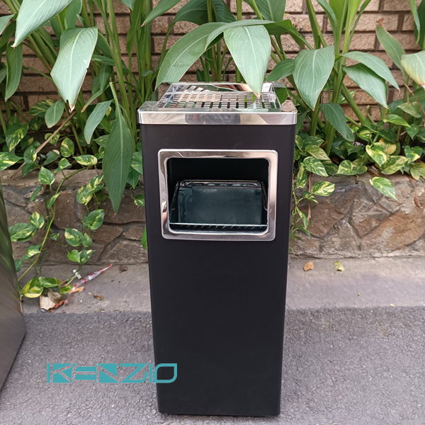 Thùng rác gạt tàn K-A34-B - Màu Đen của KENZIO
